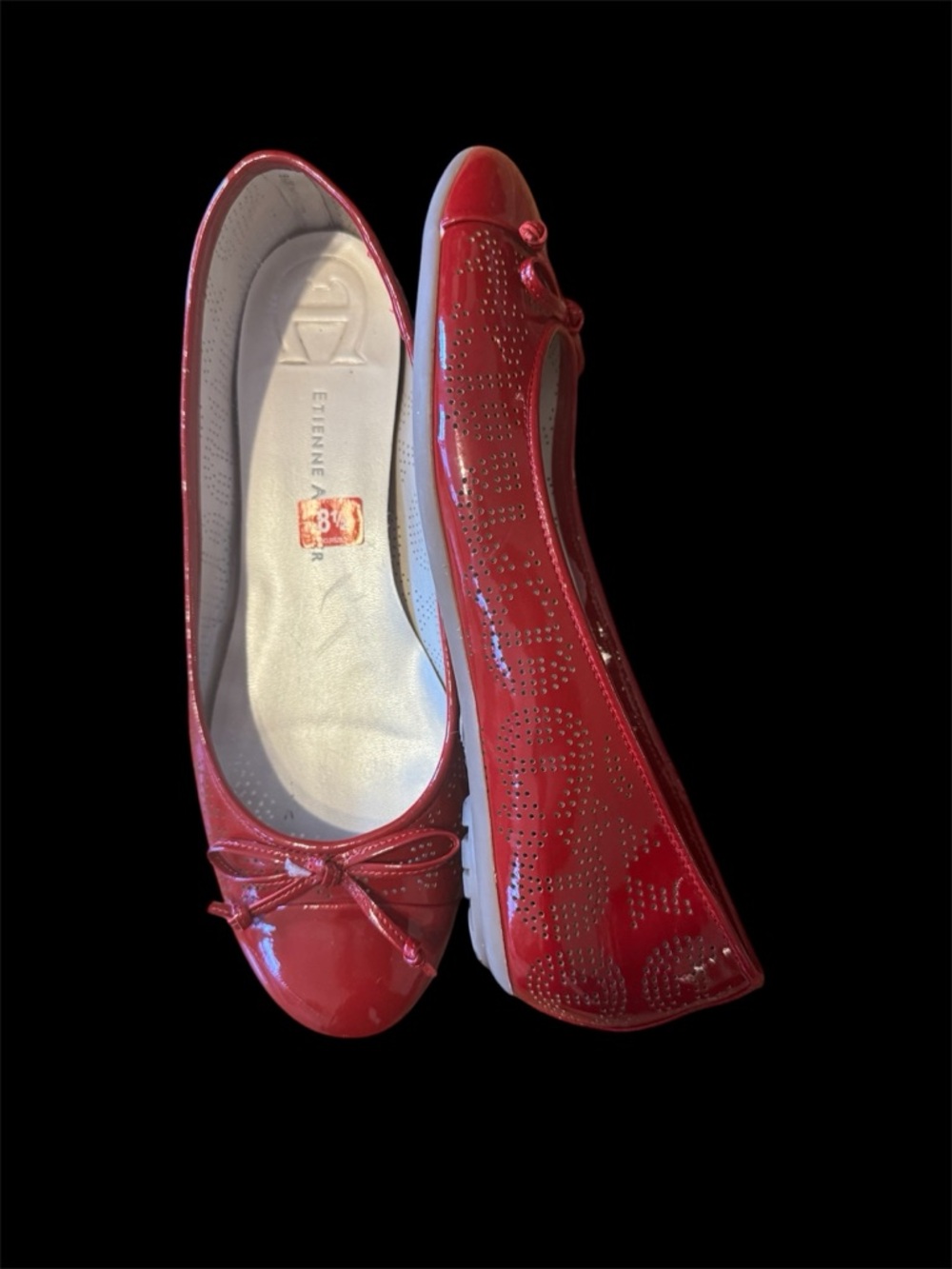 Etienne Aigner Red Patent Ballet Flats brand new size 8,5